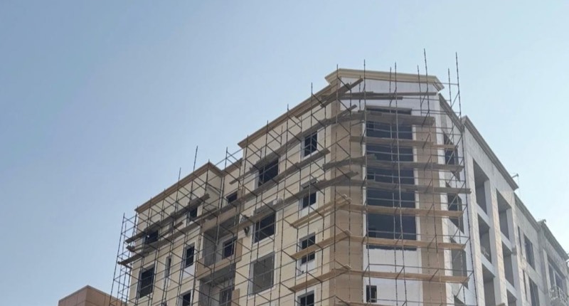 Upper floors of a residential building in scaffolding